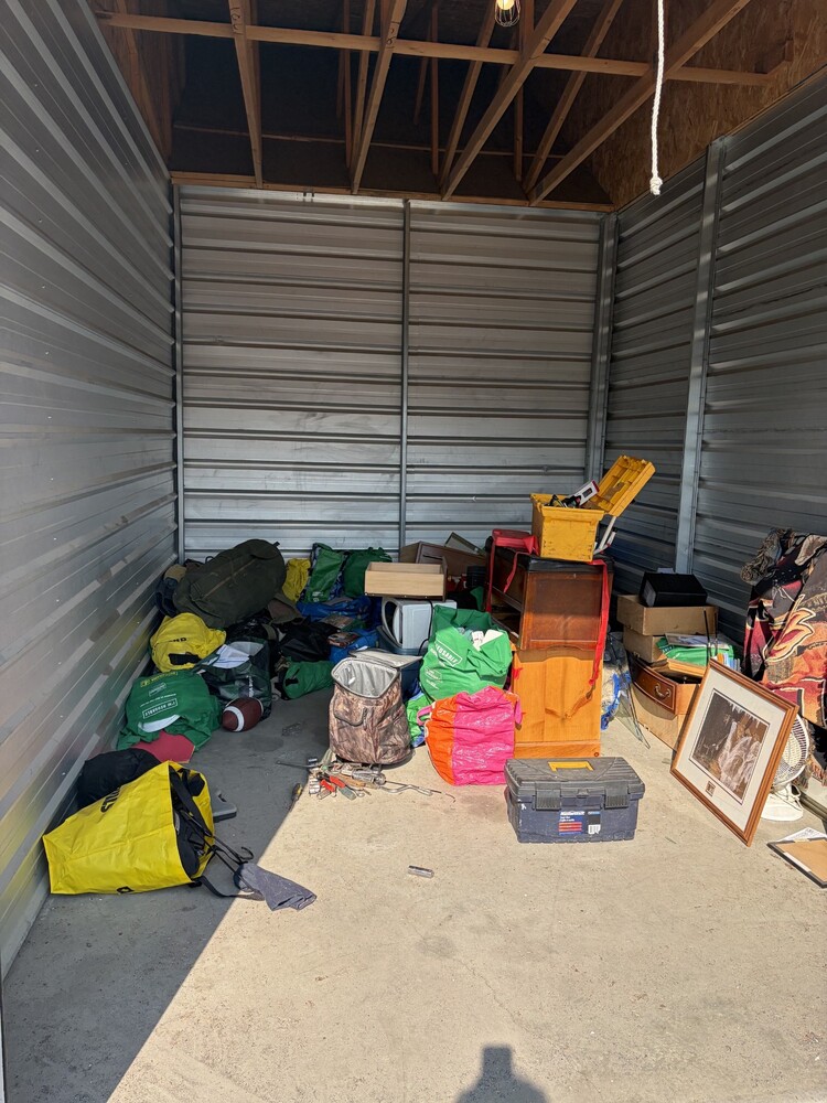 3307-StorageMart 52nd and Peigan Trail  auction IB-9855 20