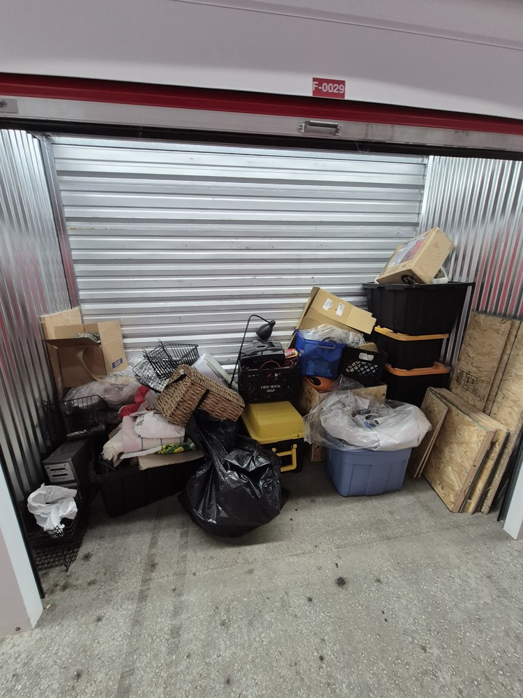 XYZ Storage - Laird  auction IB-6483 10
