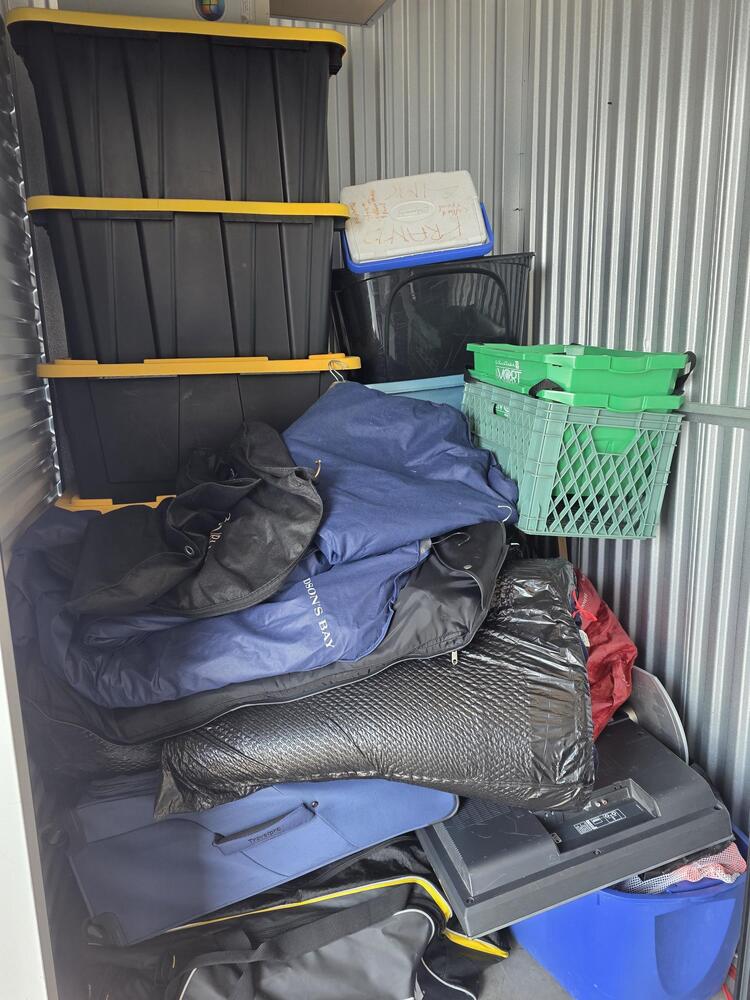 3401 - StorageMart SE Marine Dr & Knight St  auction IB-6763