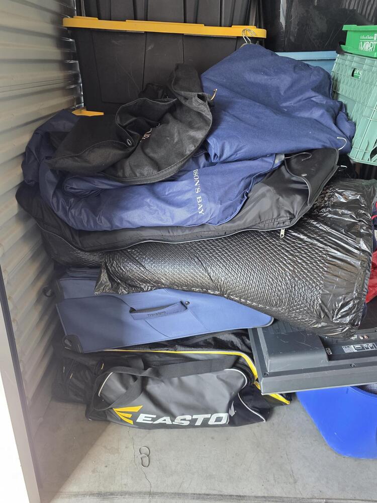 3401 - StorageMart SE Marine Dr & Knight St  auction IB-6763 30