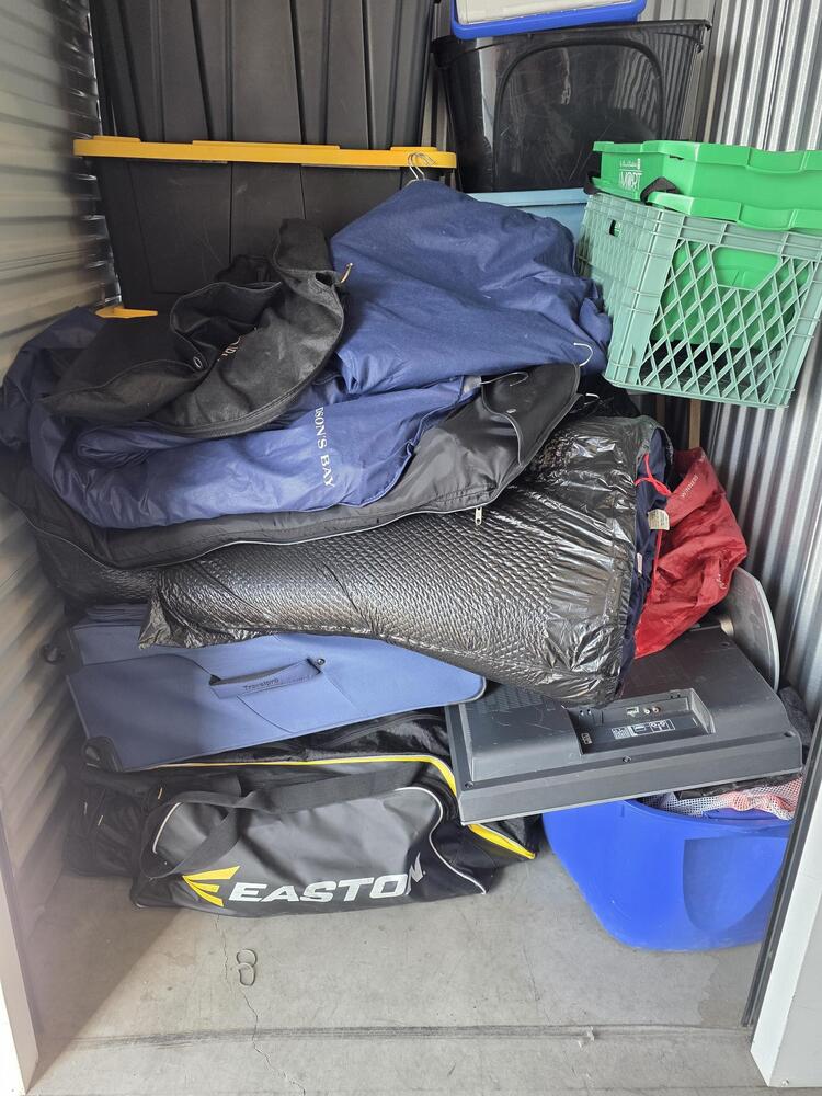 3401 - StorageMart SE Marine Dr & Knight St  auction IB-6763 60