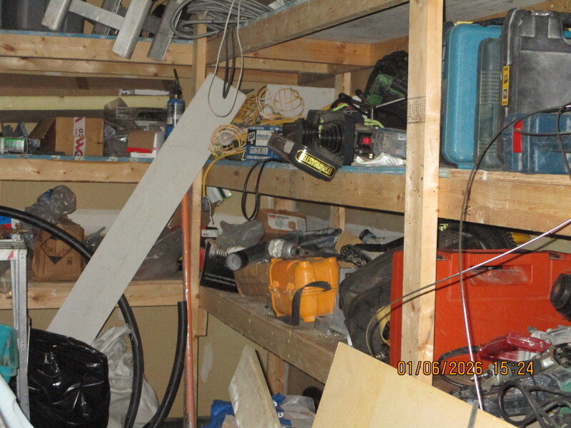 Public Storage P0023 - Main St  auction IB-8916 100