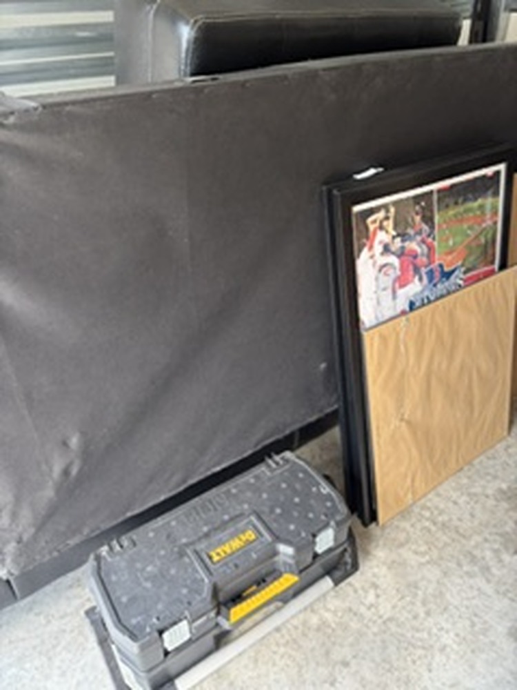 3001 - StorageMart Commissioners Rd W  auction IB-2351 40