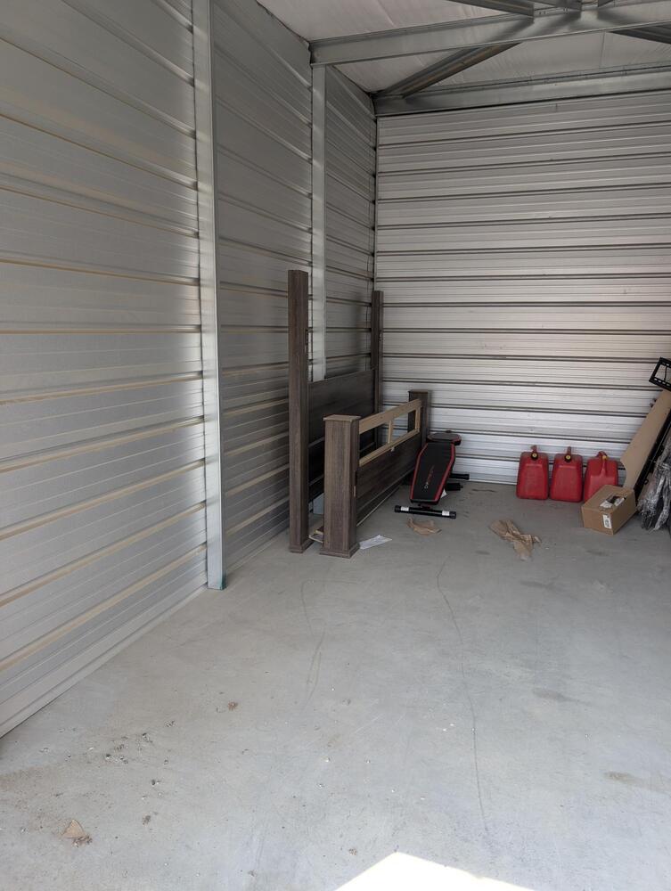 2552 - StorageMart Winterburn RD and 115 Ave  auction IB-4532 20