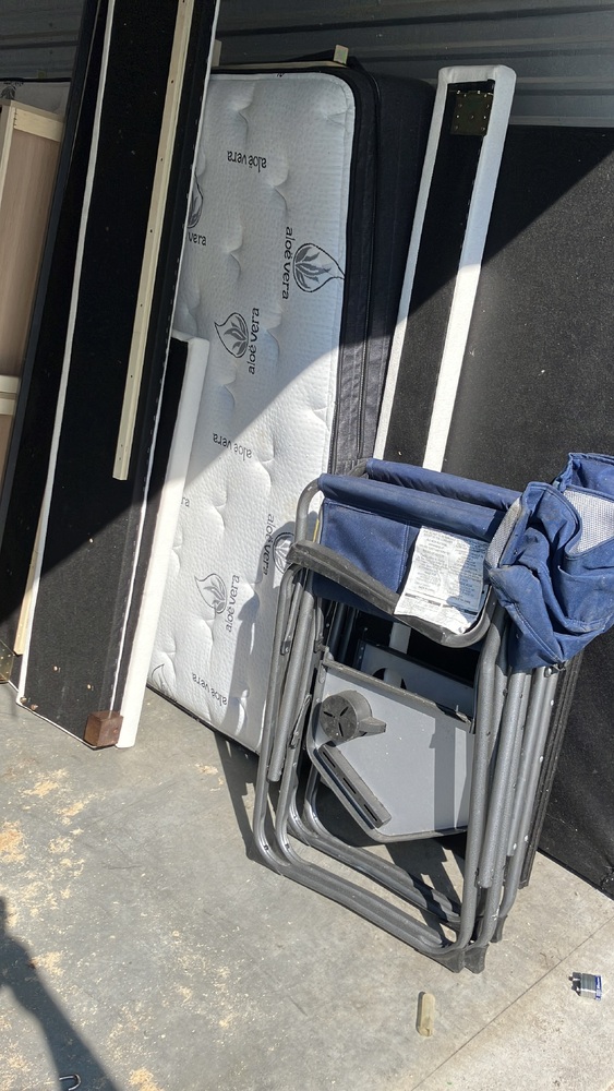 Advanced Self Storage - Maple Meadows  auction IB-8560 60