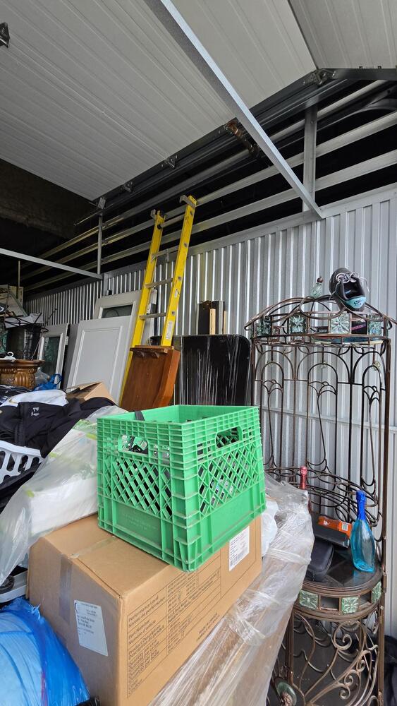3019 - StorageMart 345 Danforth Road  auction IB-3473 10