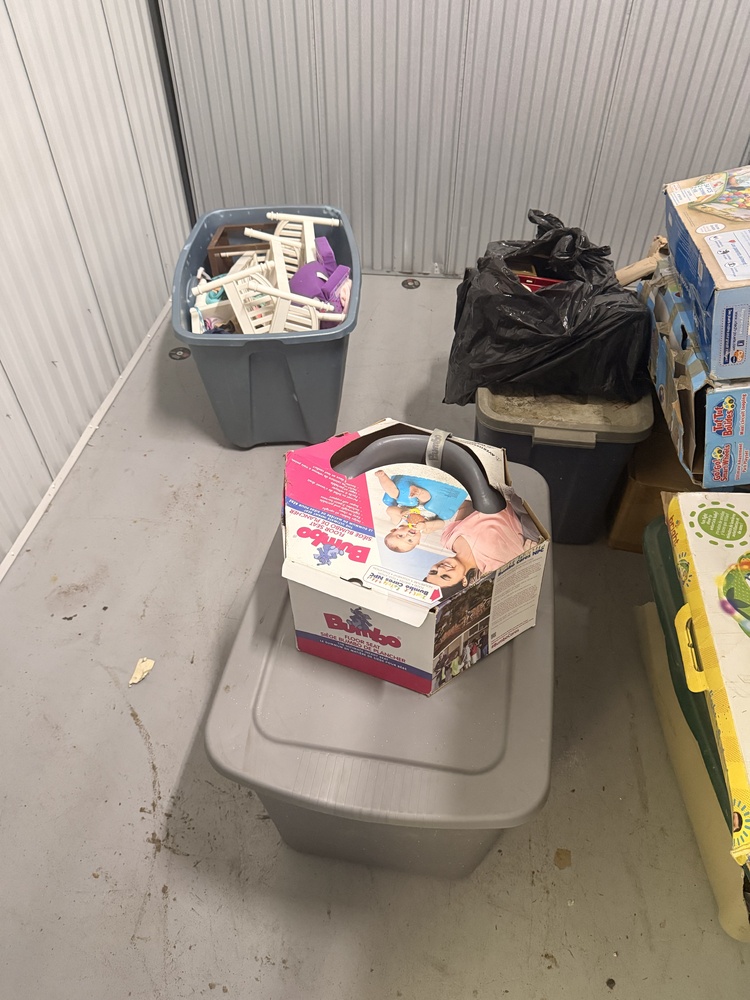 Montreal Mini-Storage - Dollard  auction IB-1062 10