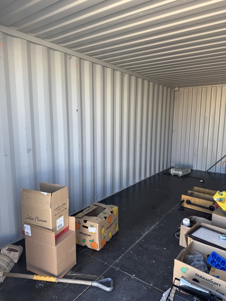 Portable Storage.ca Chatham  auction IB-5385 10