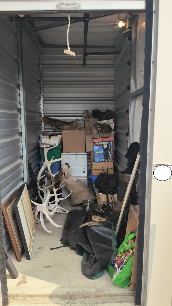 3303 -StorageMart  2nd Ave South  auction IB-1117