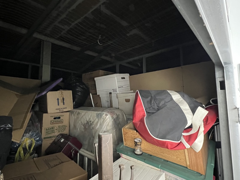 Public Storage P0014 -Queen Elizabeth Blvd  auction IB-5001 10
