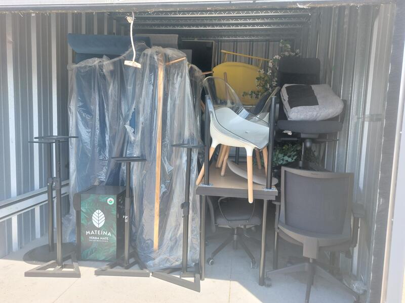 StorageMart  auction IB-9331 10