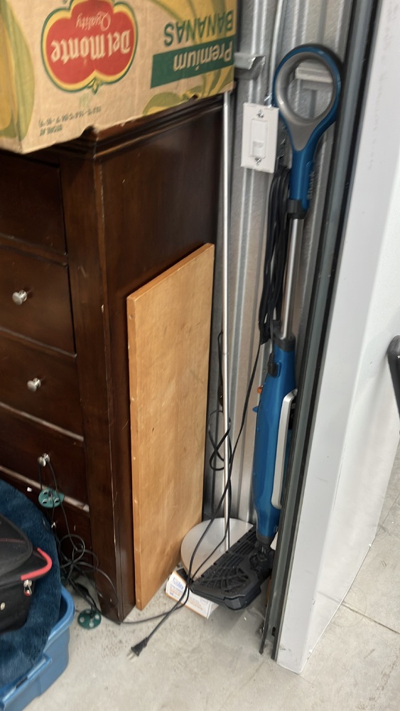 Advanced Self Storage - Maple Meadows  auction IB-1223