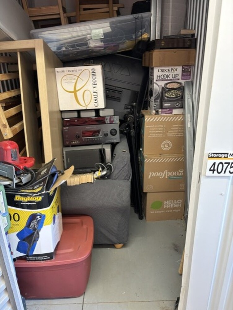 3026 - StorageMart Burlington  auction IB-6751