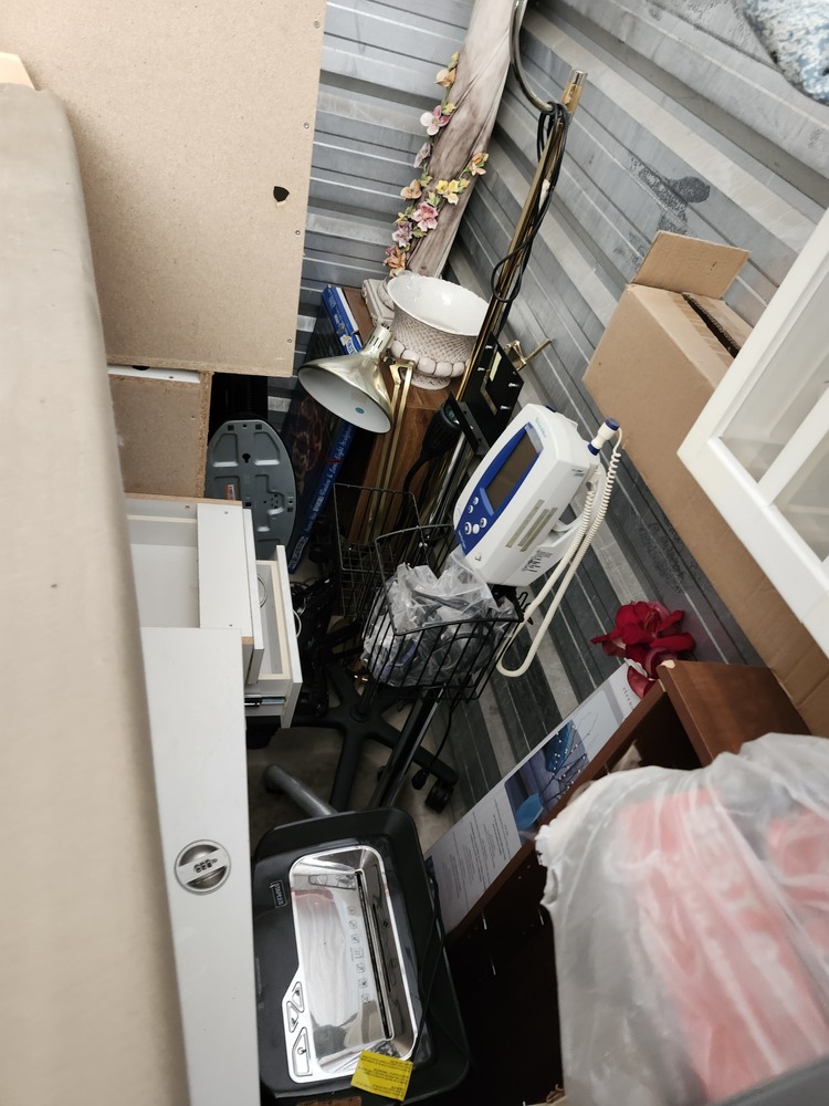 3030 -StorageMart  Kennedy Rd Scarborough  auction IB-9345