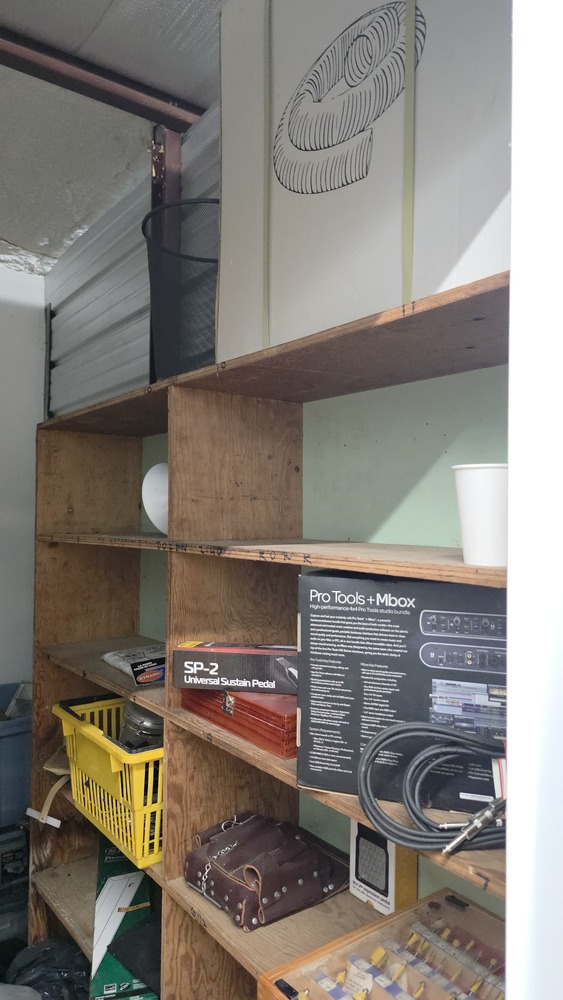 Advanced Self Storage  - North Vancouver  auction IB-9427