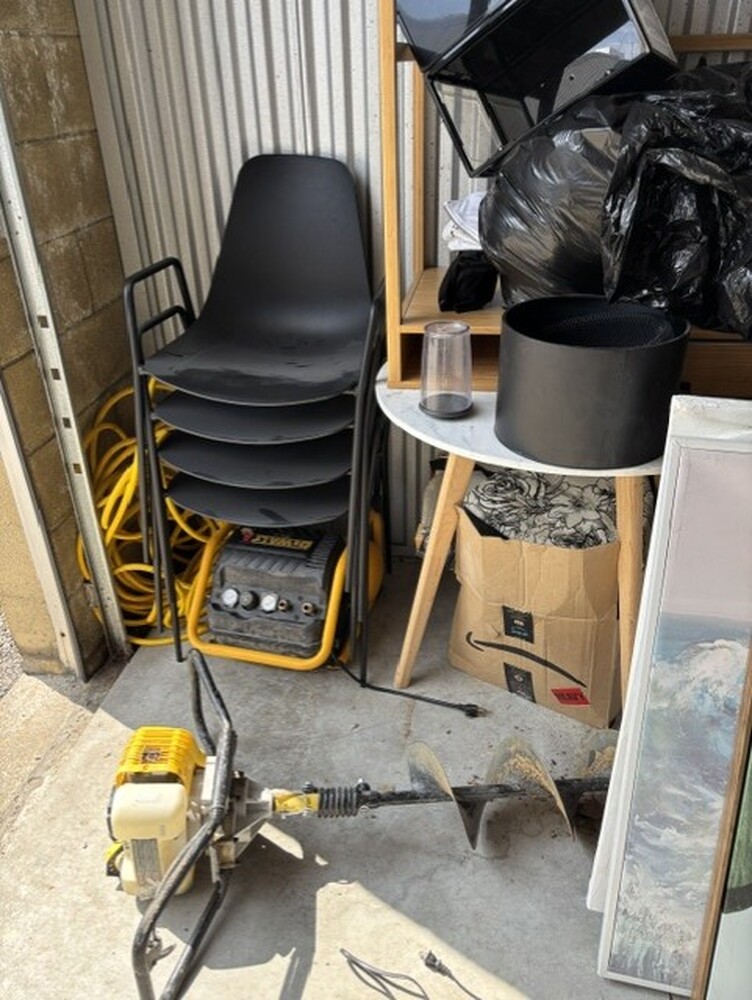 3026 - StorageMart Burlington  auction IB-1320 80