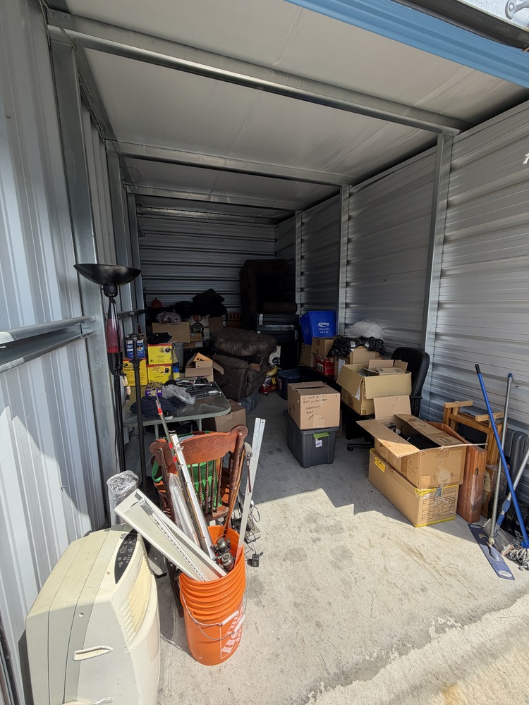 Your Self Storage  auction IB-8141 10