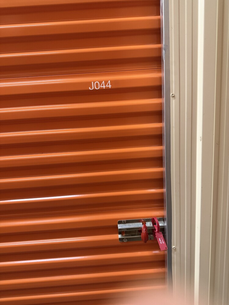 Montreal Mini-Storage - Jarry  auction IB-3501