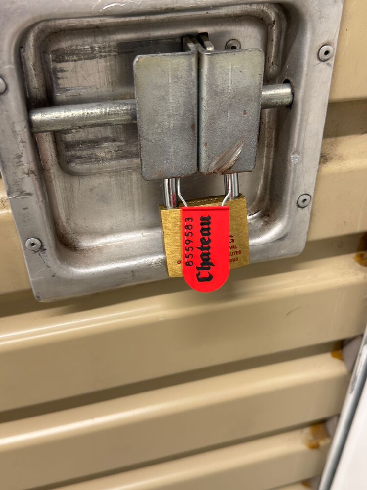 Public Storage P0019 -Nashua Dr  auction IB-2548 10