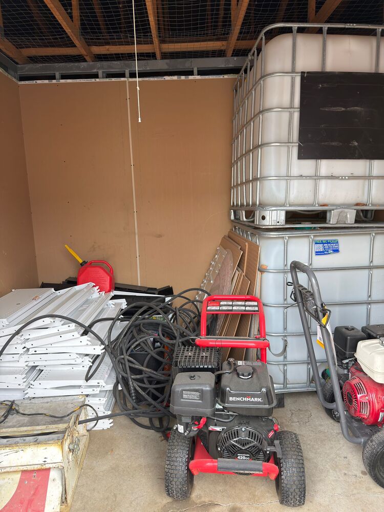 Public Storage P0019 -Nashua Dr  auction IB-8891 70