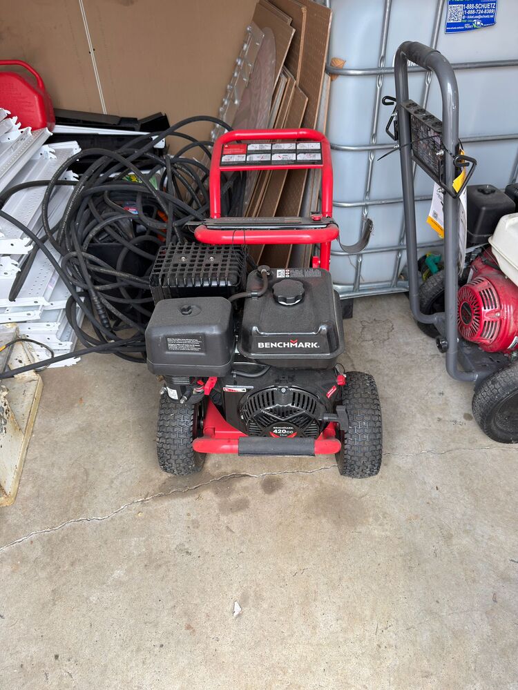 Public Storage P0019 -Nashua Dr  auction IB-8891 90