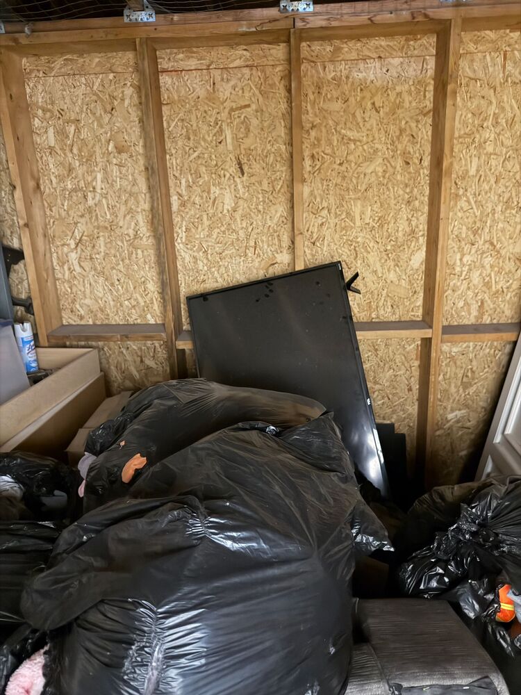 Public Storage P0019 -Nashua Dr  auction IB-1696 70